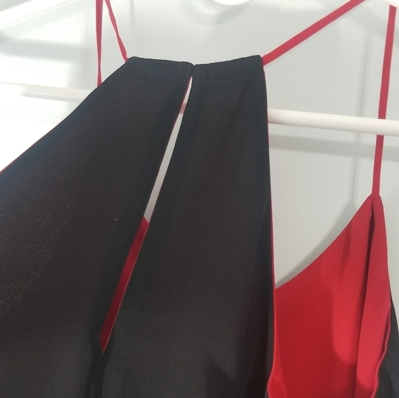 Black & Red Reversible Tank Top. Spaghetti Strap, V-Neck, Peek-a-boo Back. - Picture 4 of 7
